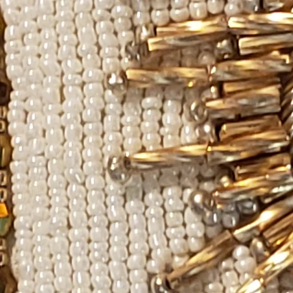 Mary Frances Cream and Gold Heart Clutch - Picture 4 of 9